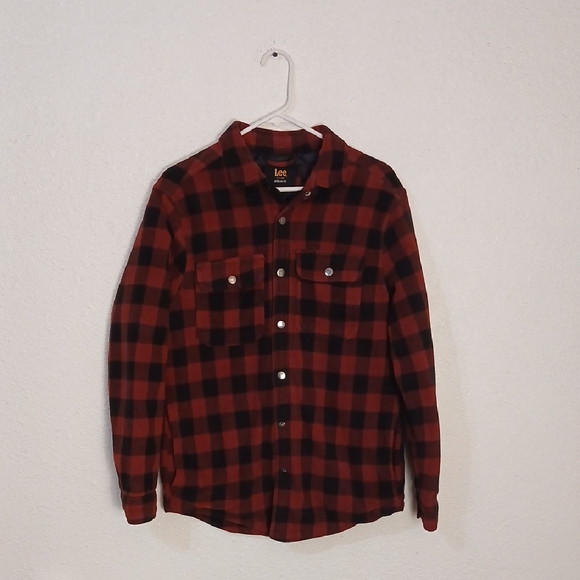 Lee Women's Red and Black Plaid Button-Down Shirt - Picture 1 of 8